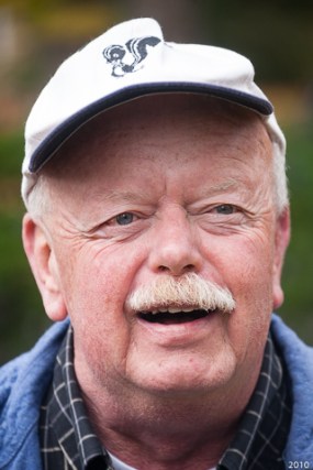 Sigma Chi reunion 15-16 Oct 10-40 Nix frame.jpg